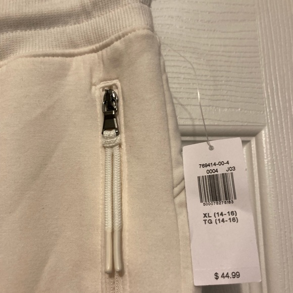 ⭐️⭐️ *NWOT* Teen GAP sweat pants - Picture 3 of 3